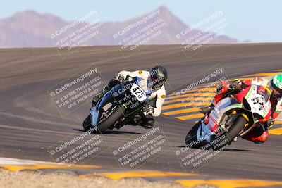 media/Oct-29-2022-CVMA (Sat) [[14c0aa3b66]]/Race 10 Supersport Open/